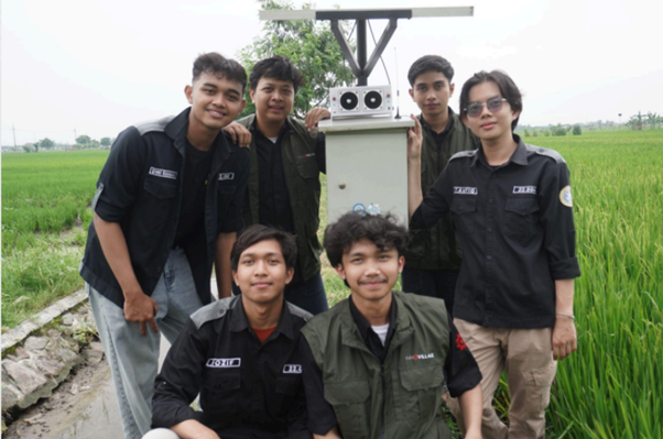 IMERCY Berikan Solusi Usir Hama di Lahan Tani Desa Plaosan  Wonoayu Sidoarjo